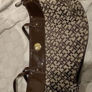 Tommy Hilfiger bag
